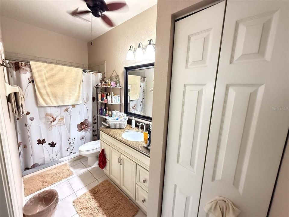 For Rent: $1,900 (2 beds, 2 baths, 1243 Square Feet)