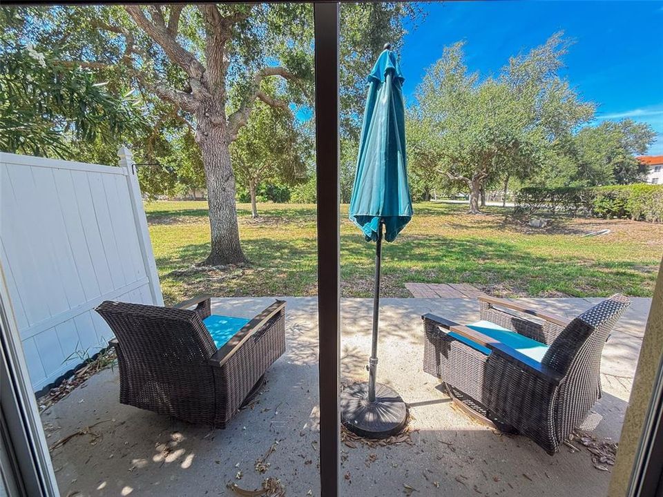 For Rent: $1,900 (2 beds, 2 baths, 1243 Square Feet)