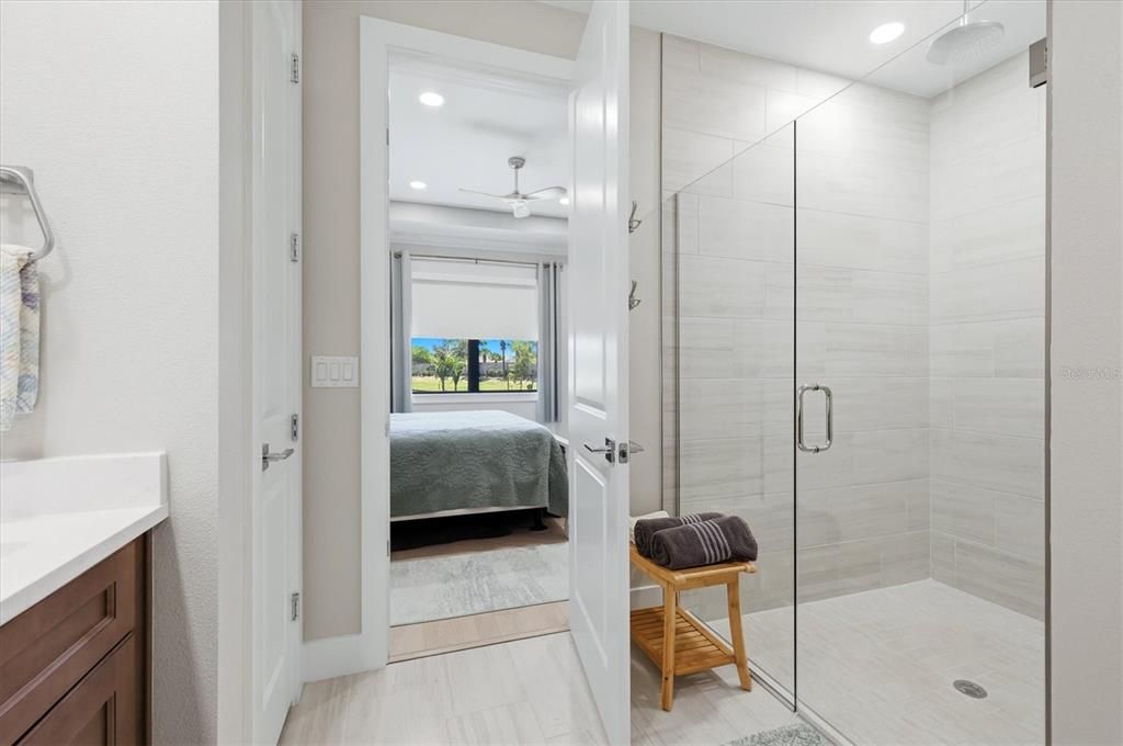 For Sale: $535,000 (3 beds, 2 baths, 1802 Square Feet)