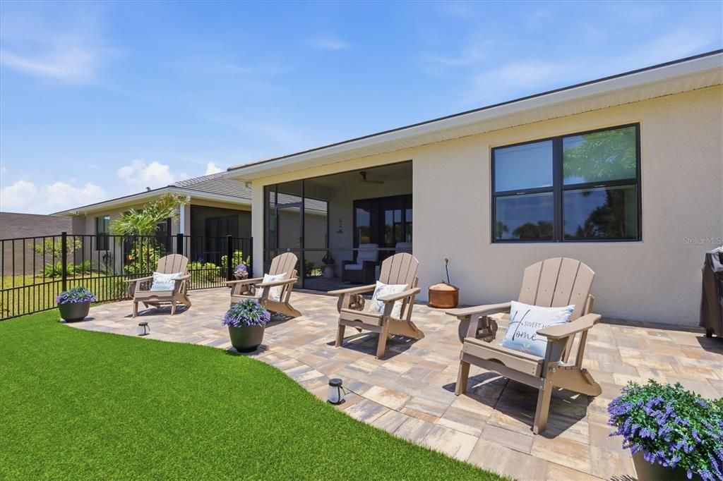For Sale: $535,000 (3 beds, 2 baths, 1802 Square Feet)