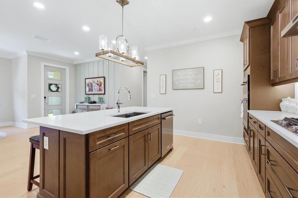 For Sale: $535,000 (3 beds, 2 baths, 1802 Square Feet)