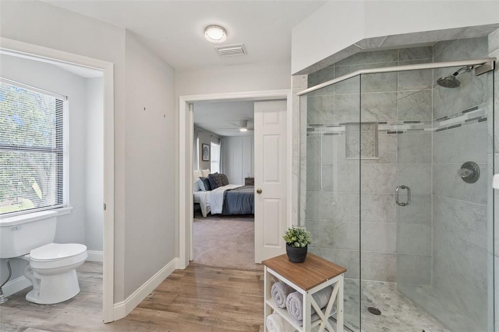 For Sale: $382,500 (3 beds, 2 baths, 1853 Square Feet)