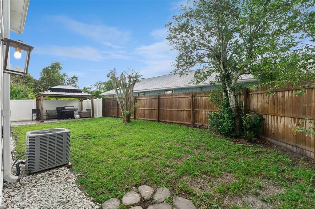 For Sale: $382,500 (3 beds, 2 baths, 1853 Square Feet)