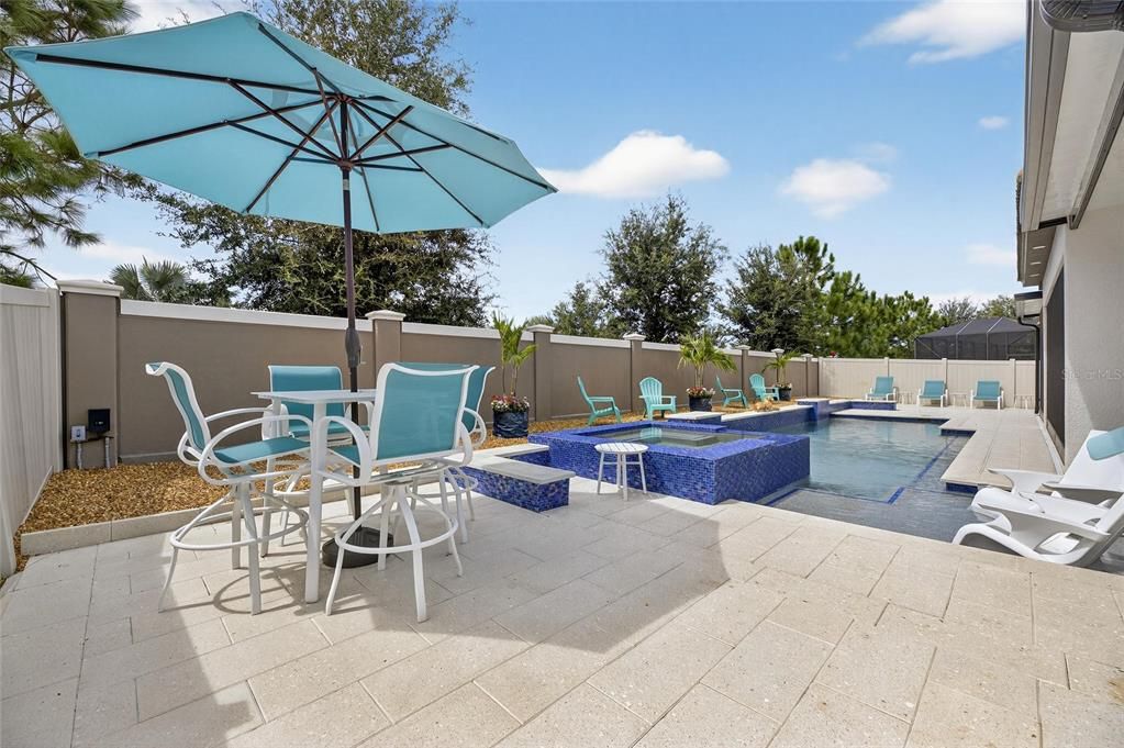 For Sale: $585,000 (3 beds, 3 baths, 2651 Square Feet)