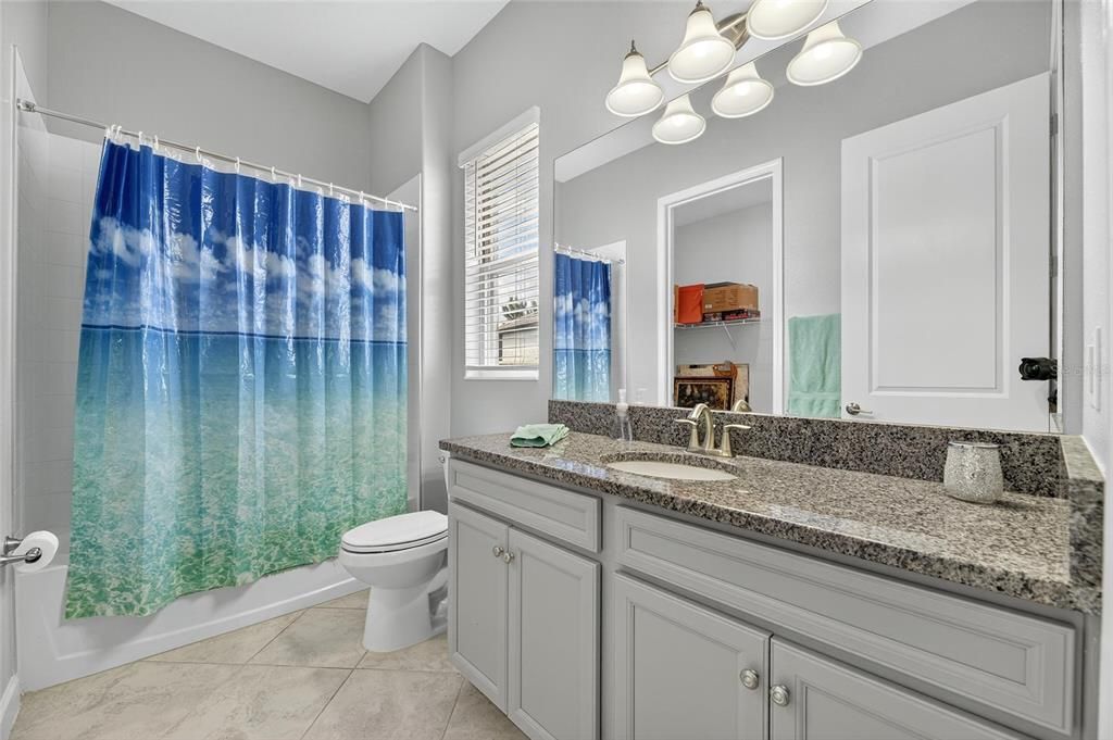 For Sale: $585,000 (3 beds, 3 baths, 2651 Square Feet)