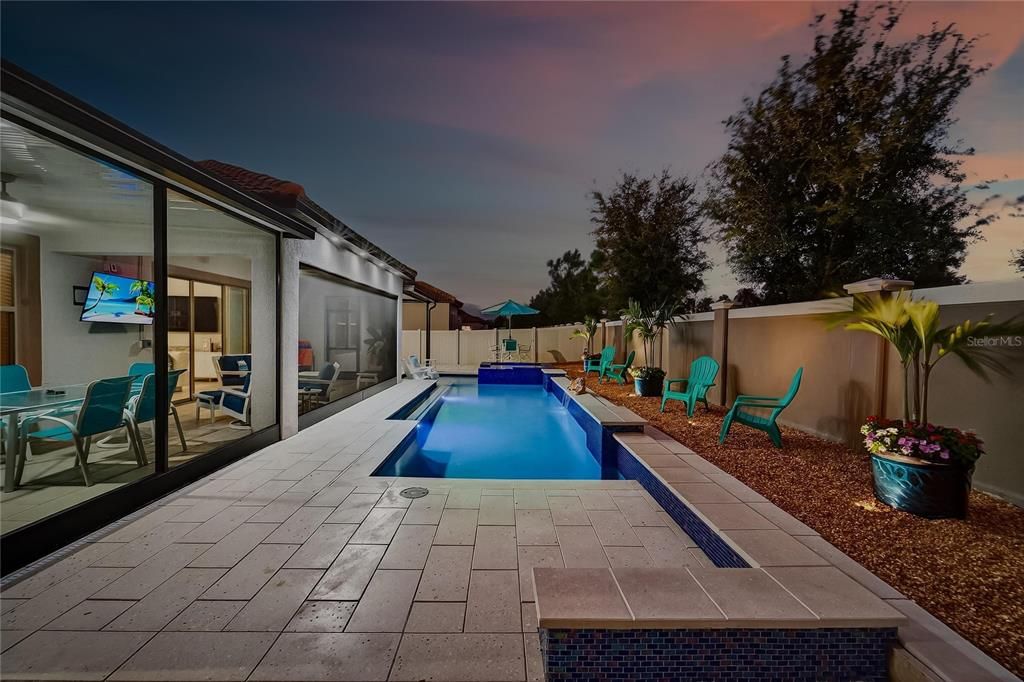 For Sale: $585,000 (3 beds, 3 baths, 2651 Square Feet)