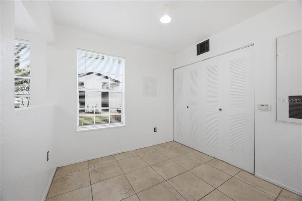 For Rent: $1,700 (2 beds, 2 baths, 1078 Square Feet)
