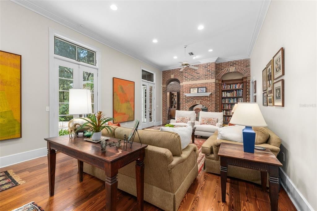 En Venta: $1,198,000 (6 camas, 4 baños, 4281 Pies cuadrados)