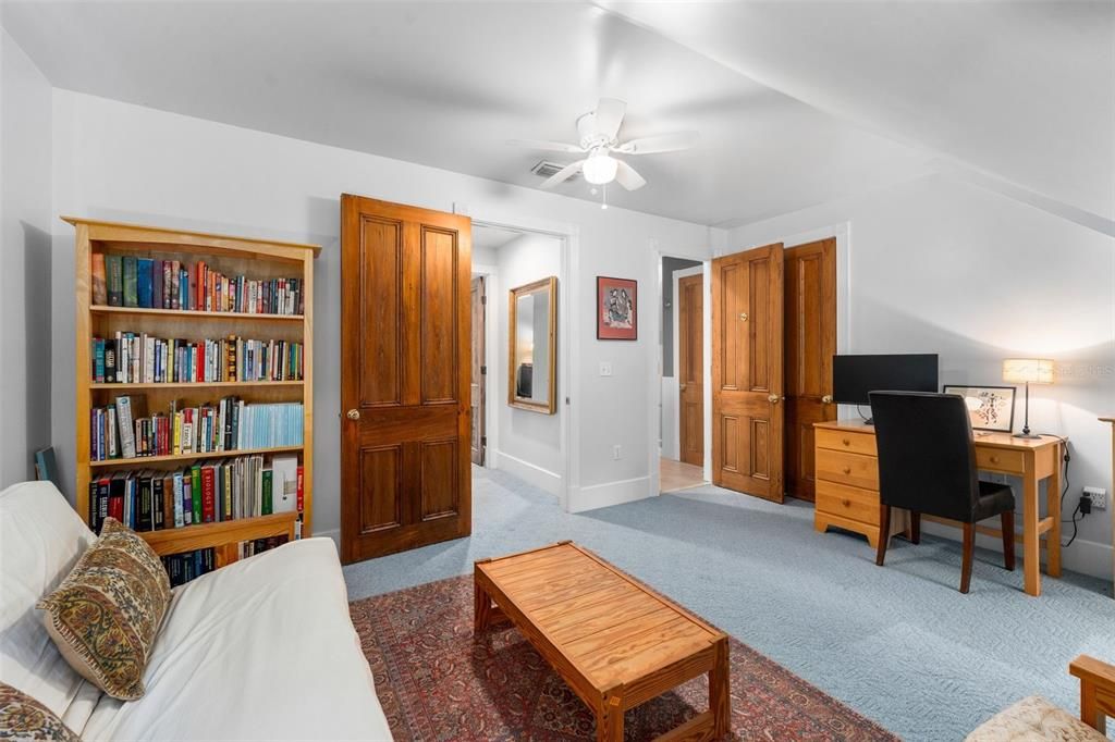 En Venta: $1,198,000 (6 camas, 4 baños, 4281 Pies cuadrados)