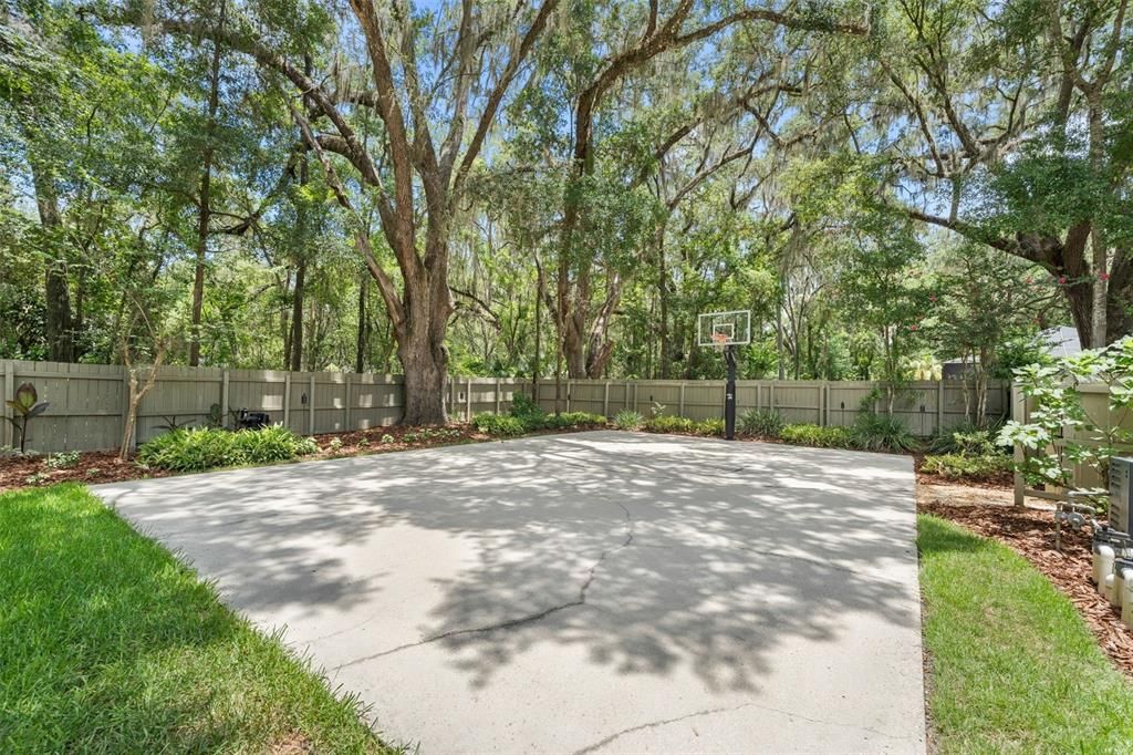 En Venta: $1,198,000 (6 camas, 4 baños, 4281 Pies cuadrados)