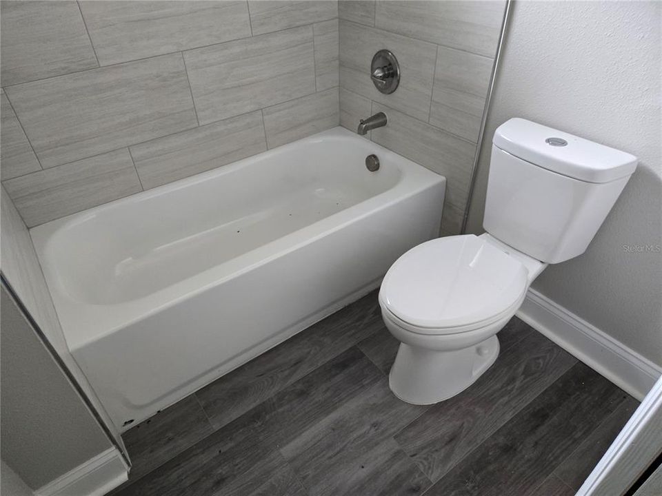 For Sale: $465,000 (4 beds, 3 baths, 1683 Square Feet)
