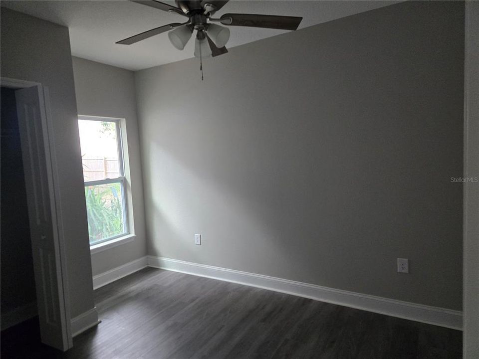For Sale: $465,000 (4 beds, 3 baths, 1683 Square Feet)