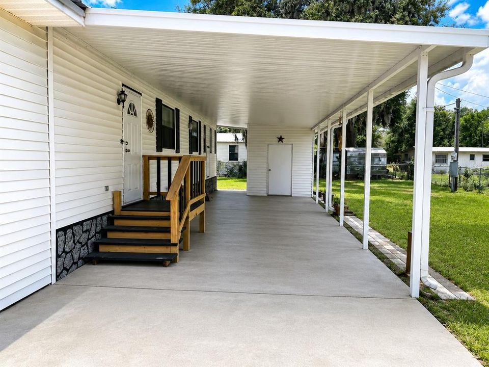 For Sale: $139,990 (2 beds, 2 baths, 1140 Square Feet)