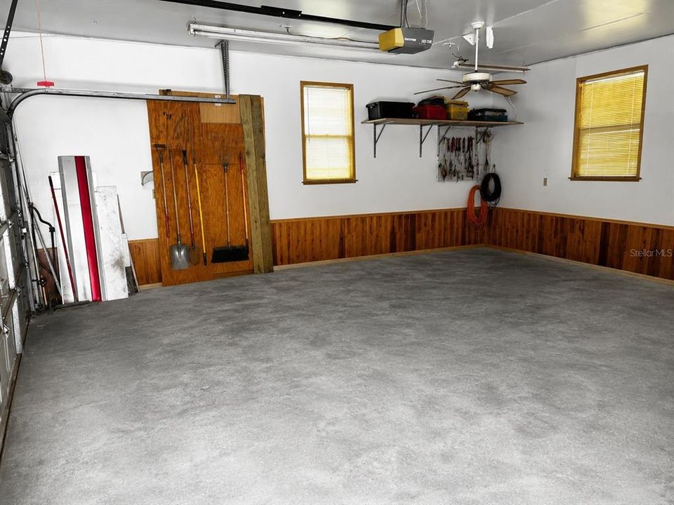 For Sale: $139,990 (2 beds, 2 baths, 1140 Square Feet)