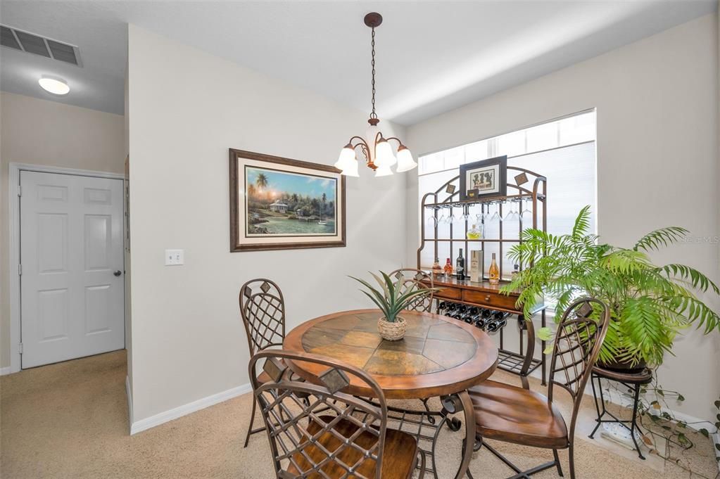 For Sale: $264,900 (3 beds, 2 baths, 1686 Square Feet)
