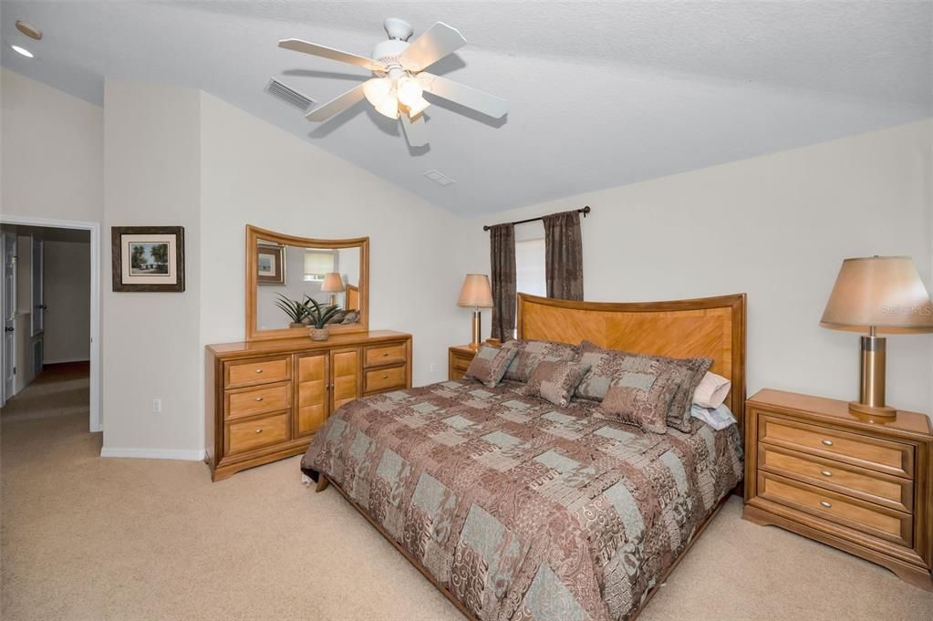 For Sale: $264,900 (3 beds, 2 baths, 1686 Square Feet)