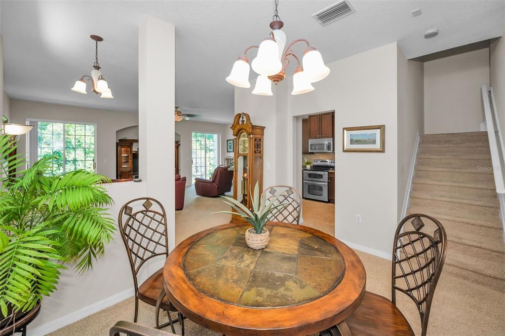 For Sale: $264,900 (3 beds, 2 baths, 1686 Square Feet)