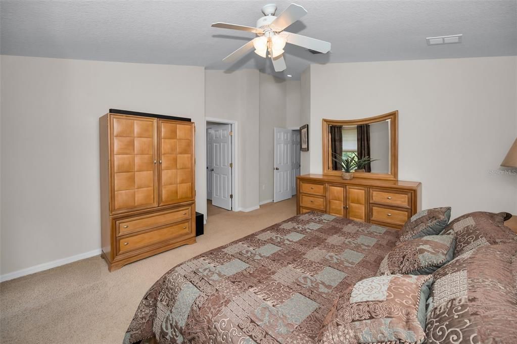 For Sale: $264,900 (3 beds, 2 baths, 1686 Square Feet)