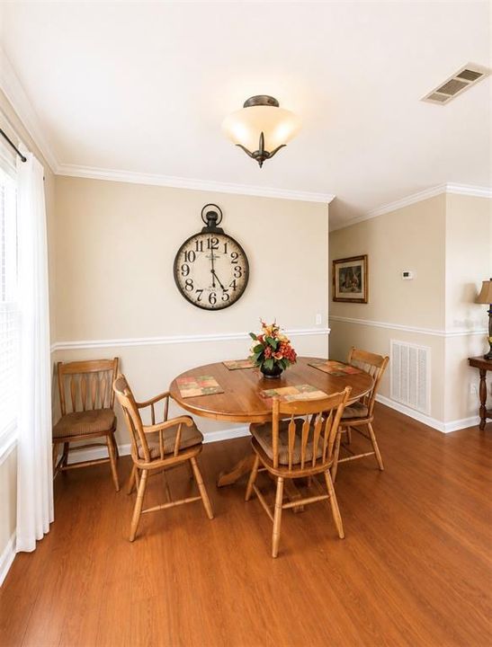 En Venta: $210,000 (4 camas, 2 baños, 1456 Pies cuadrados)