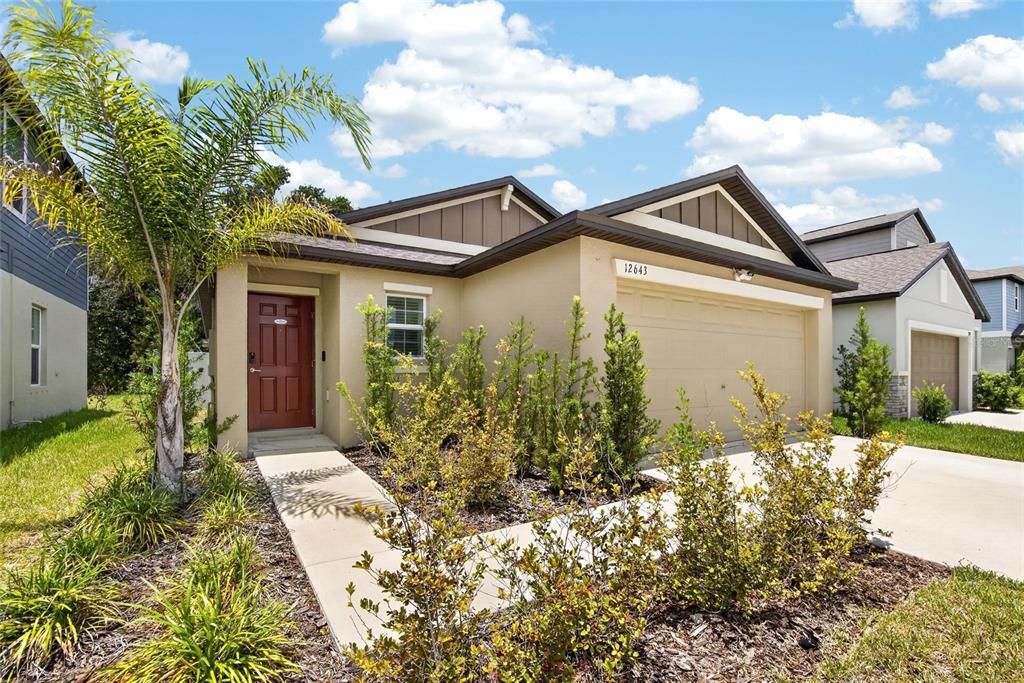 For Rent: $2,700 (3 beds, 2 baths, 1451 Square Feet)