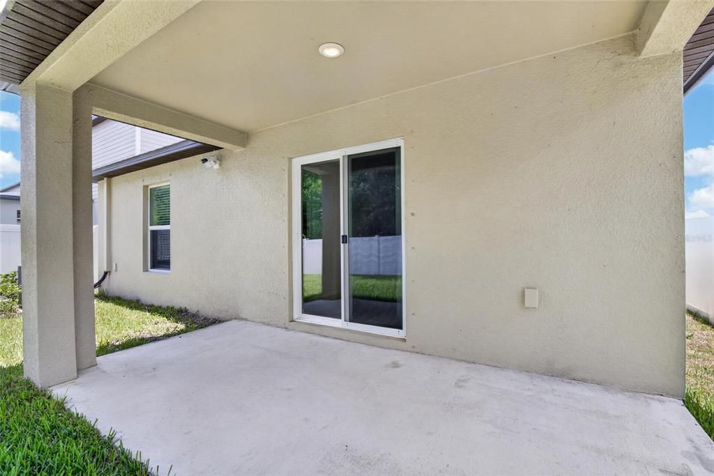For Rent: $2,700 (3 beds, 2 baths, 1451 Square Feet)