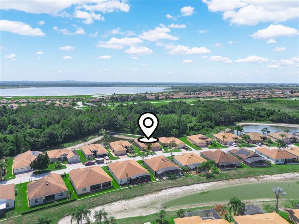 En Venta: $355,000 (3 camas, 2 baños, 1833 Pies cuadrados)
