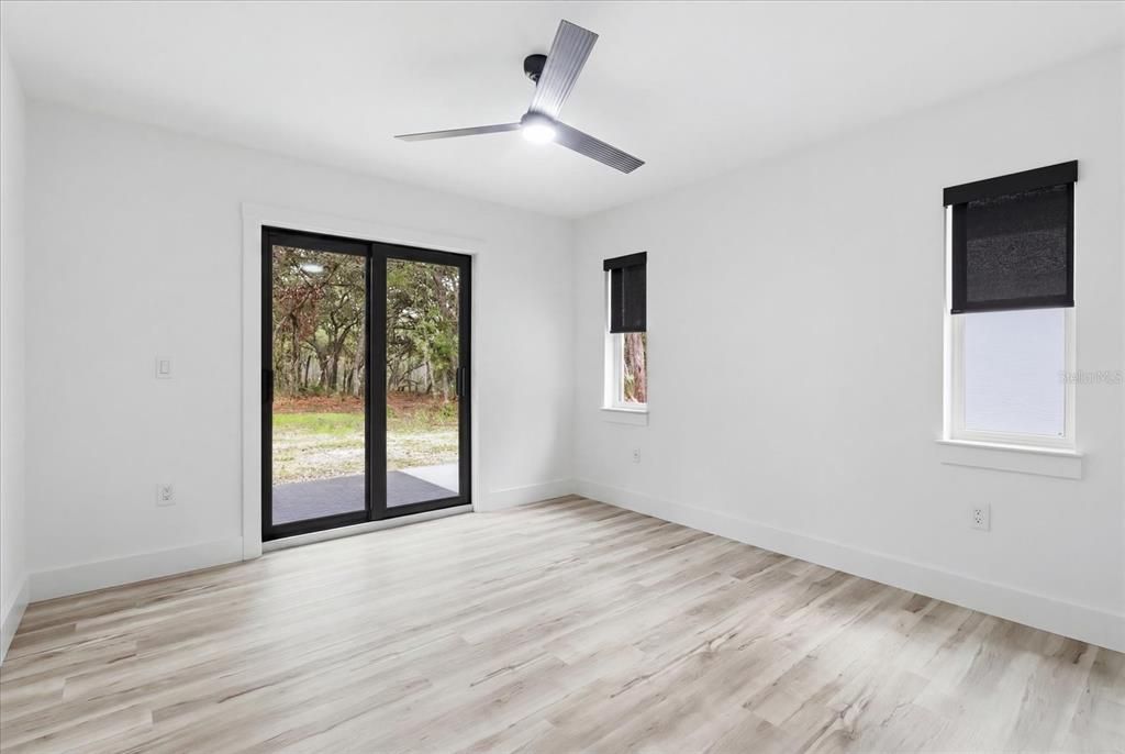 For Sale: $1,100,000 (3 beds, 2 baths, 2113 Square Feet)