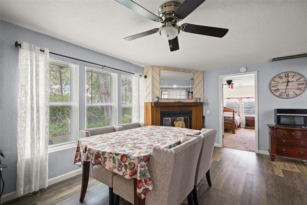 For Sale: $209,900 (3 beds, 2 baths, 1536 Square Feet)