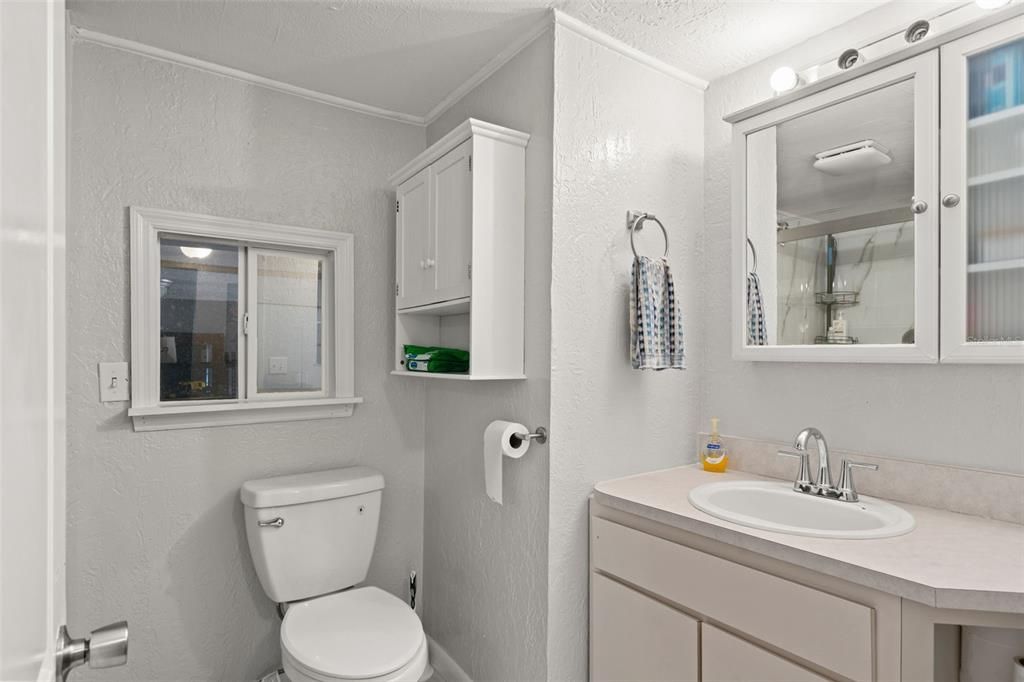 For Sale: $209,900 (3 beds, 2 baths, 1536 Square Feet)