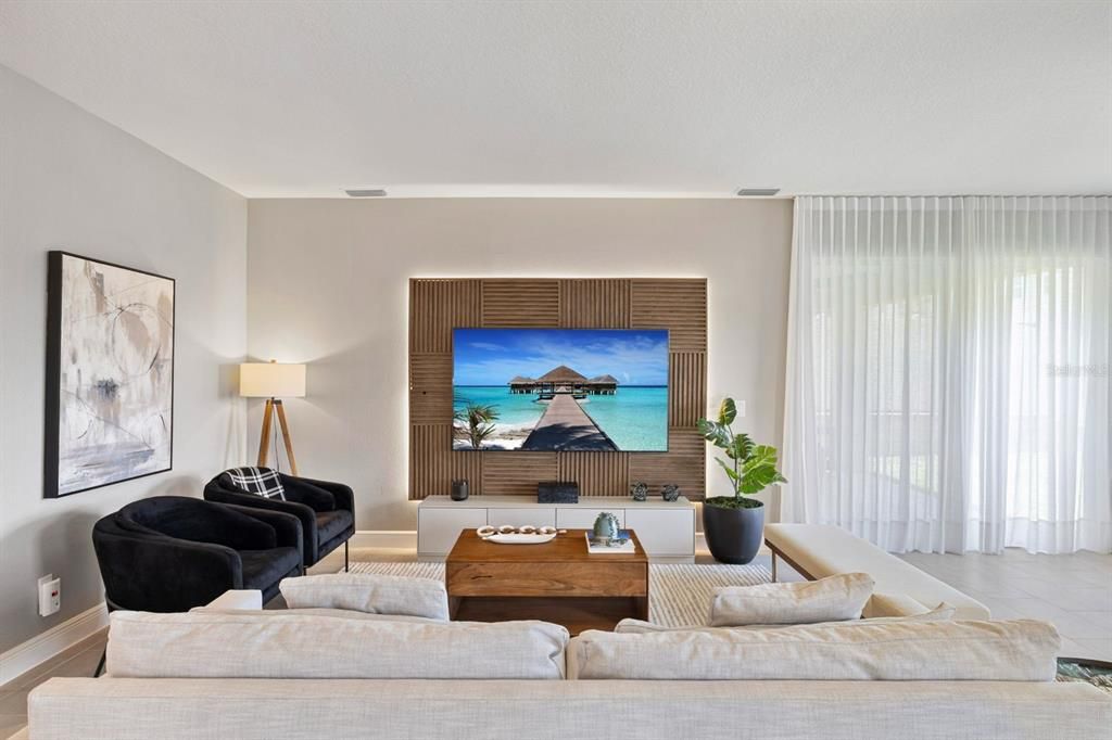 En Venta: $827,000 (6 camas, 4 baños, 3988 Pies cuadrados)