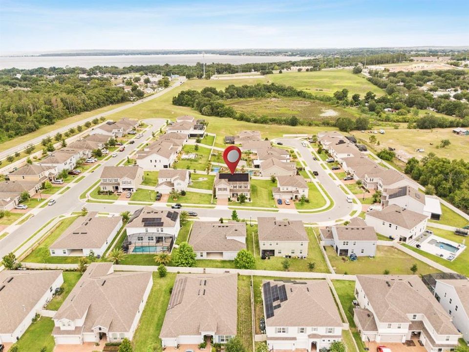En Venta: $827,000 (6 camas, 4 baños, 3988 Pies cuadrados)