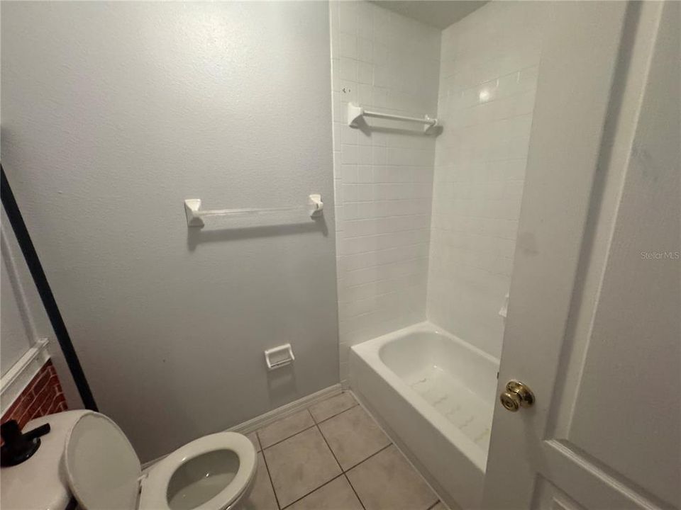 В аренду: $1,750 (2 спален, 2 ванн, 1034 Квадратных фут)