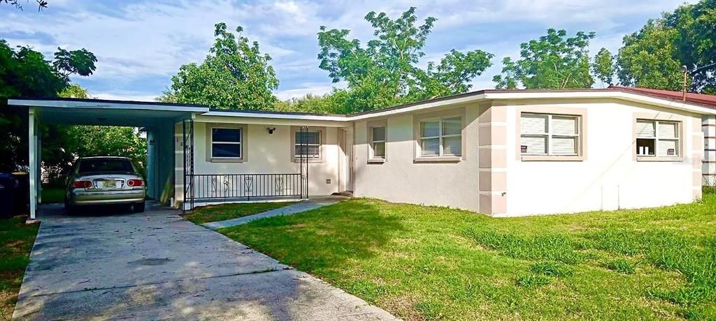 For Sale: $285,000 (4 beds, 2 baths, 1450 Square Feet)