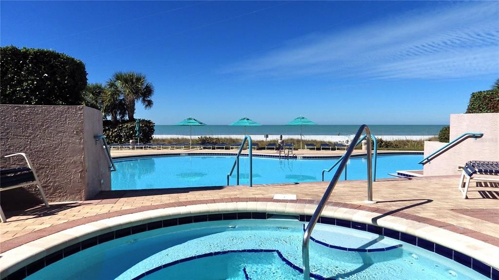 For Rent: $4,500 (2 beds, 2 baths, 1579 Square Feet)