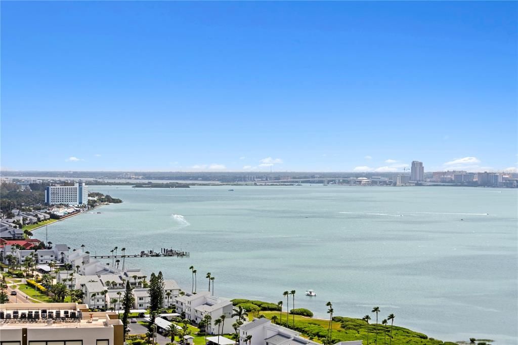For Rent: $4,500 (2 beds, 2 baths, 1579 Square Feet)