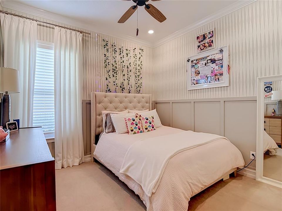 En Venta: $1,299,900 (4 camas, 3 baños, 3291 Pies cuadrados)