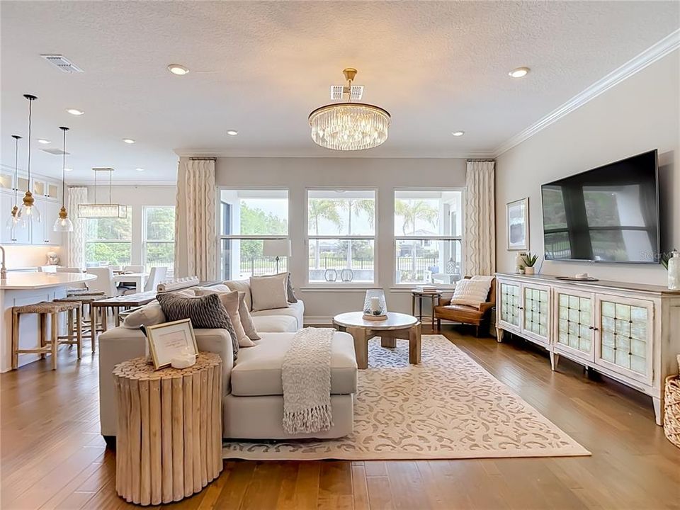 En Venta: $1,299,900 (4 camas, 3 baños, 3291 Pies cuadrados)