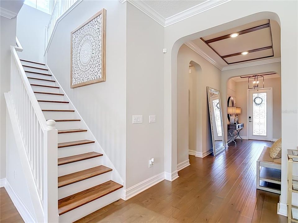 En Venta: $1,299,900 (4 camas, 3 baños, 3291 Pies cuadrados)
