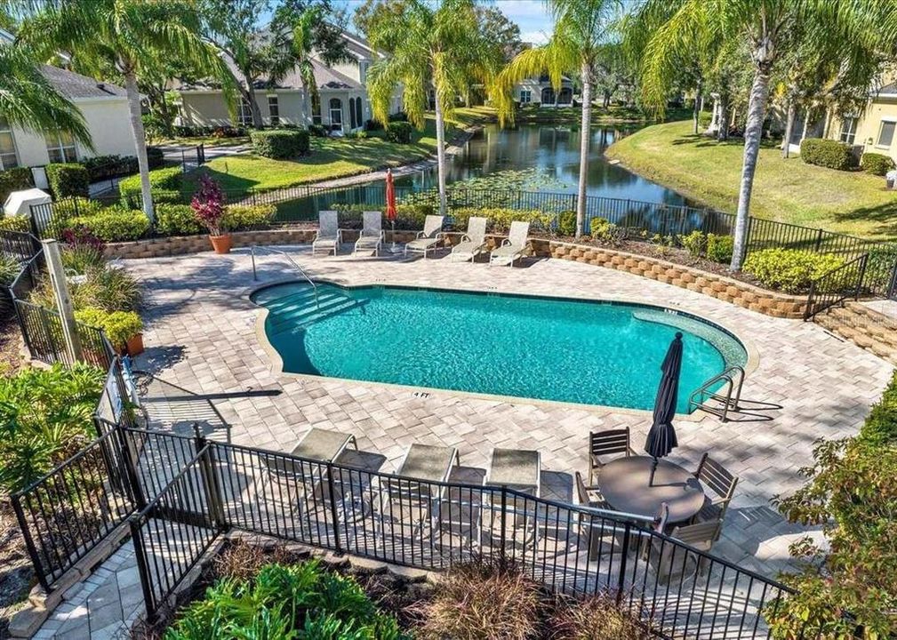For Sale: $449,000 (4 beds, 2 baths, 2752 Square Feet)