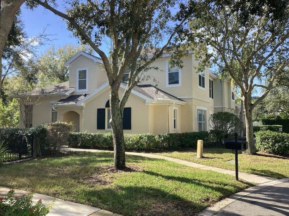 For Sale: $449,000 (4 beds, 2 baths, 2752 Square Feet)