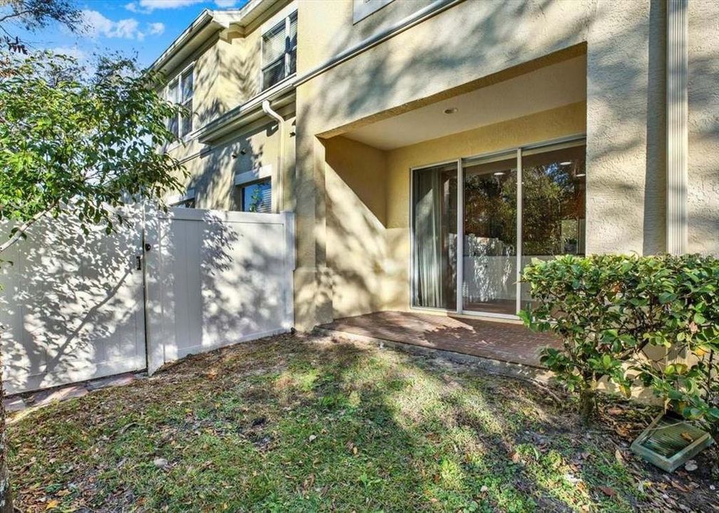 For Sale: $449,000 (4 beds, 2 baths, 2752 Square Feet)