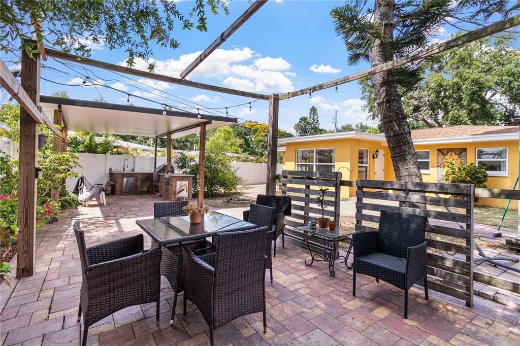 En Venta: $360,000 (2 camas, 2 baños, 996 Pies cuadrados)