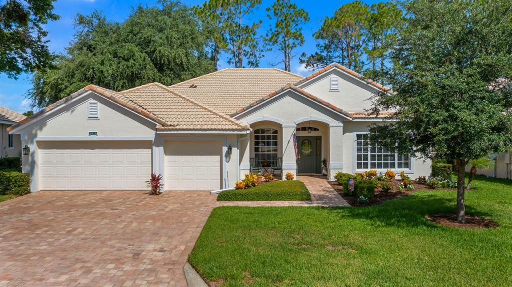 En Venta: $519,000 (3 camas, 2 baños, 2722 Pies cuadrados)