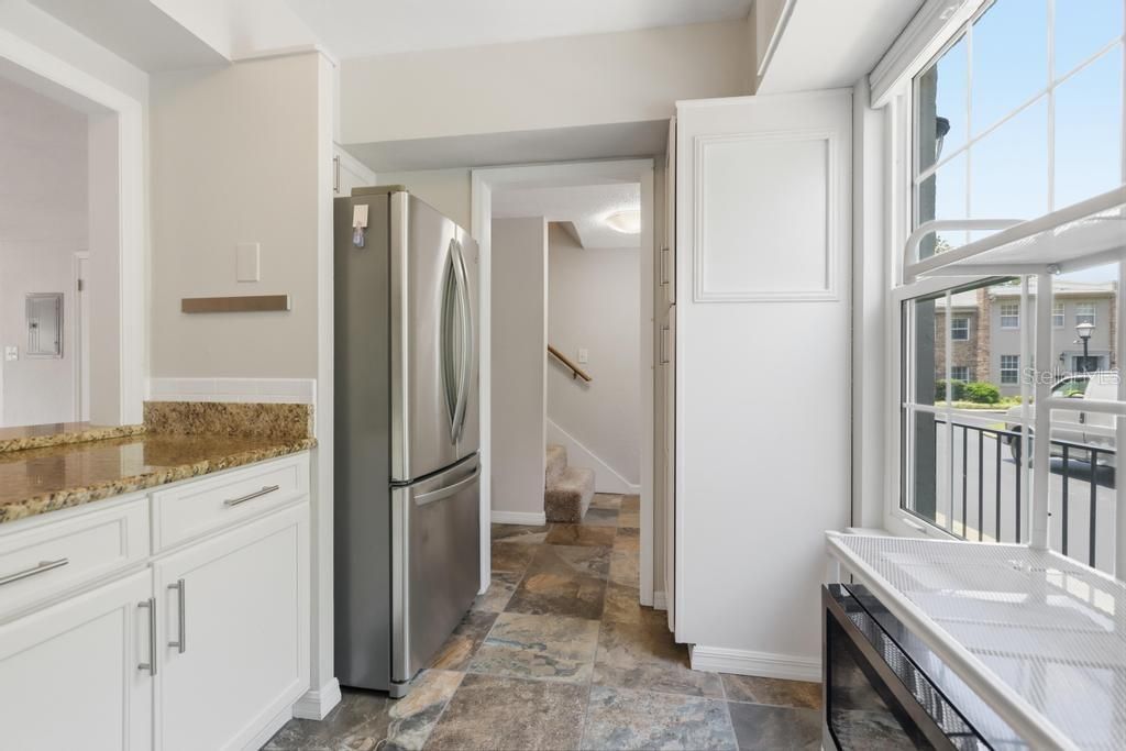 For Sale: $237,000 (2 beds, 2 baths, 1360 Square Feet)