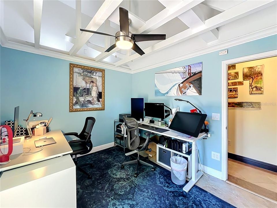 For Sale: $550,000 (3 beds, 2 baths, 1820 Square Feet)