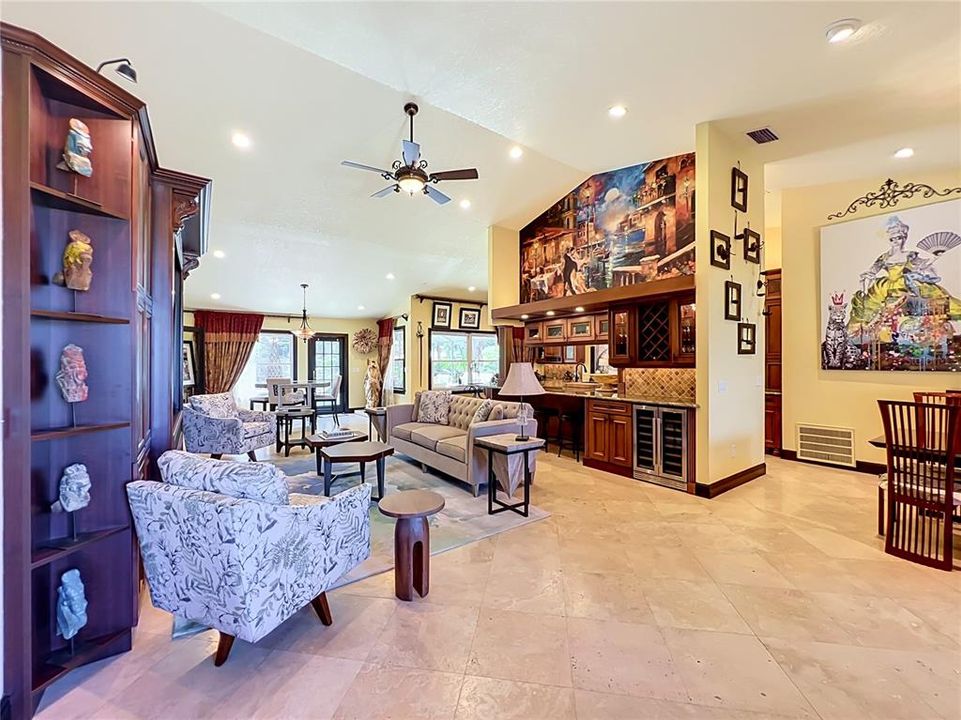 For Sale: $550,000 (3 beds, 2 baths, 1820 Square Feet)