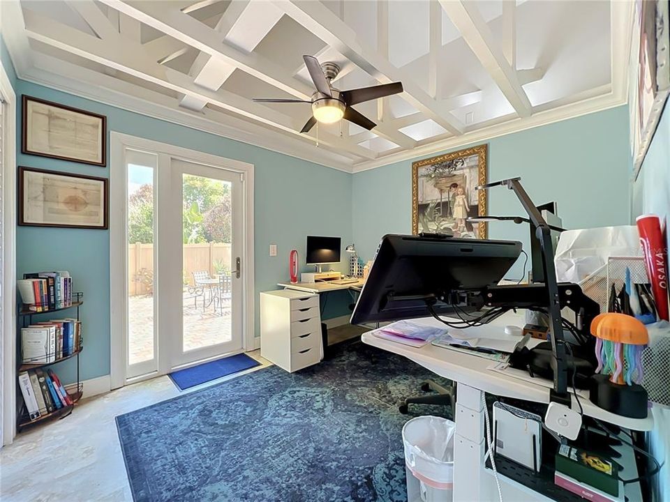 For Sale: $550,000 (3 beds, 2 baths, 1820 Square Feet)