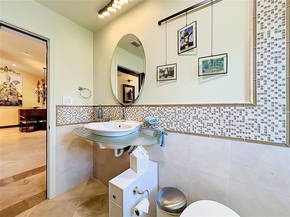 For Sale: $550,000 (3 beds, 2 baths, 1820 Square Feet)