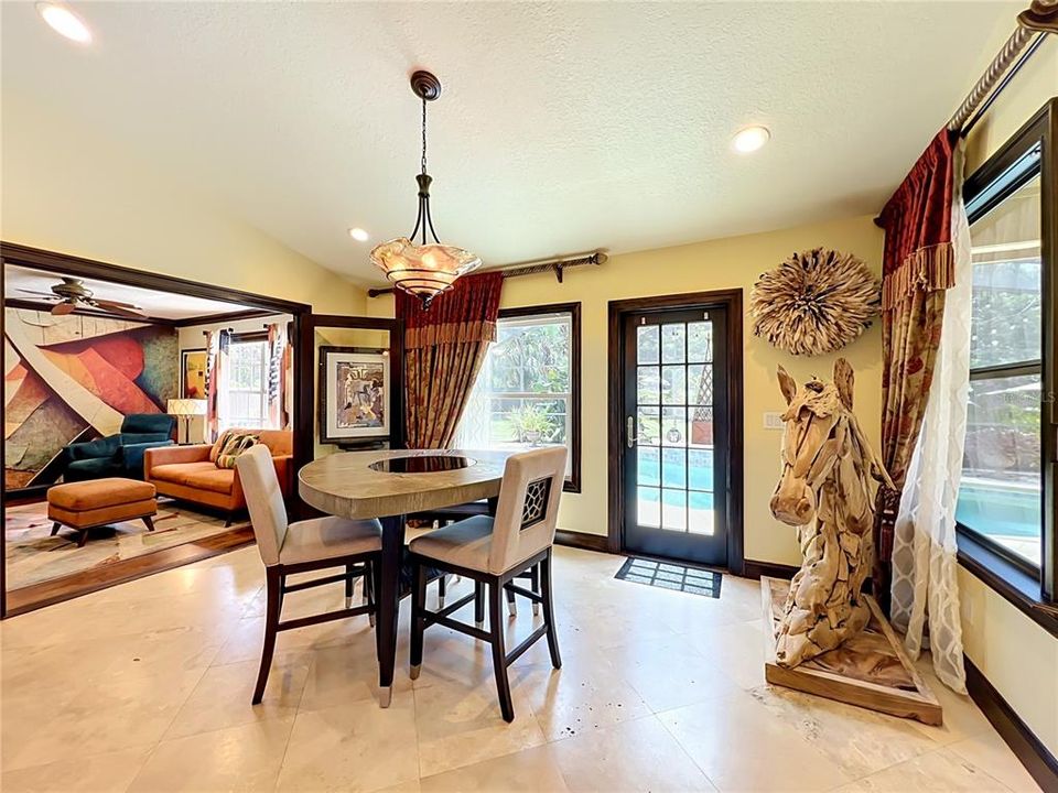 For Sale: $550,000 (3 beds, 2 baths, 1820 Square Feet)