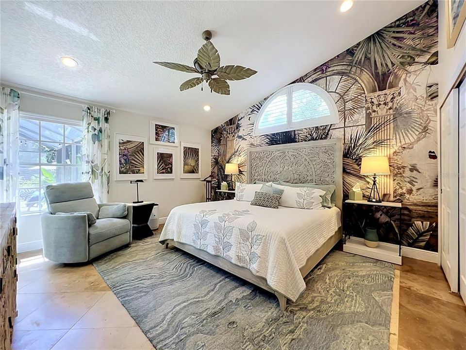 For Sale: $550,000 (3 beds, 2 baths, 1820 Square Feet)
